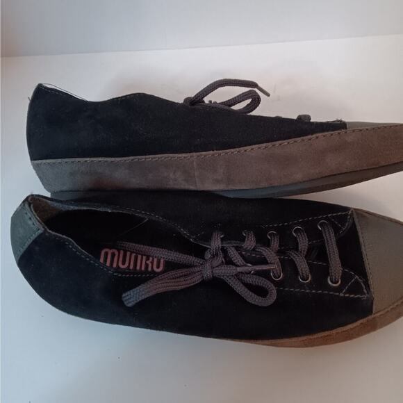 NWOT Munro American Walking Wedge Black Gray Toe Cap Tie Shoe Size 5.5M - Picture 5 of 9